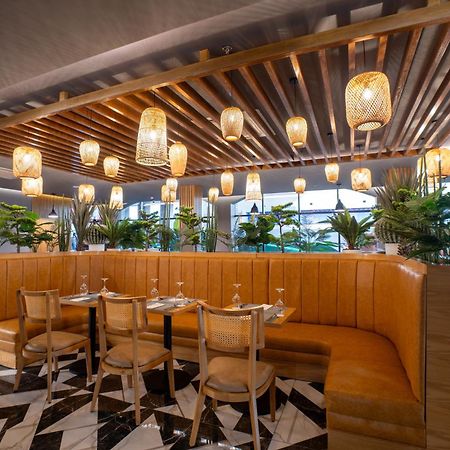 Park Inn By Radisson Najran Exterior photo